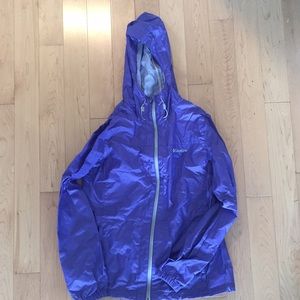 Columbia wind/rain jacket